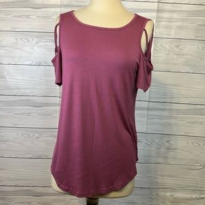 Med. Niloufo top  (Nwt)